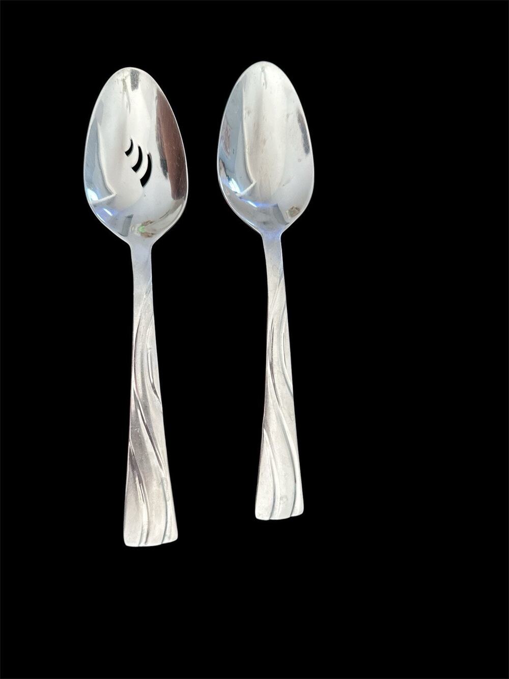 2 pc ONEIDA WINDANCE Frosted Glossy Vertical Serving Spoons Set Pierced & Solid